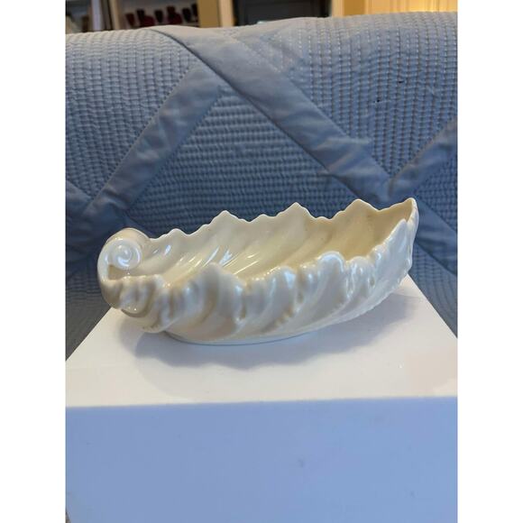 Vintage Lenox USA Classic Scalloped Acanthus Leaf Porcelian Leaf/Bowl Decor - Picture 11 of 11